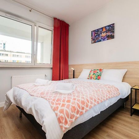 Stare Bielany 2-Bedroom Apartment Varşova Dış mekan fotoğraf