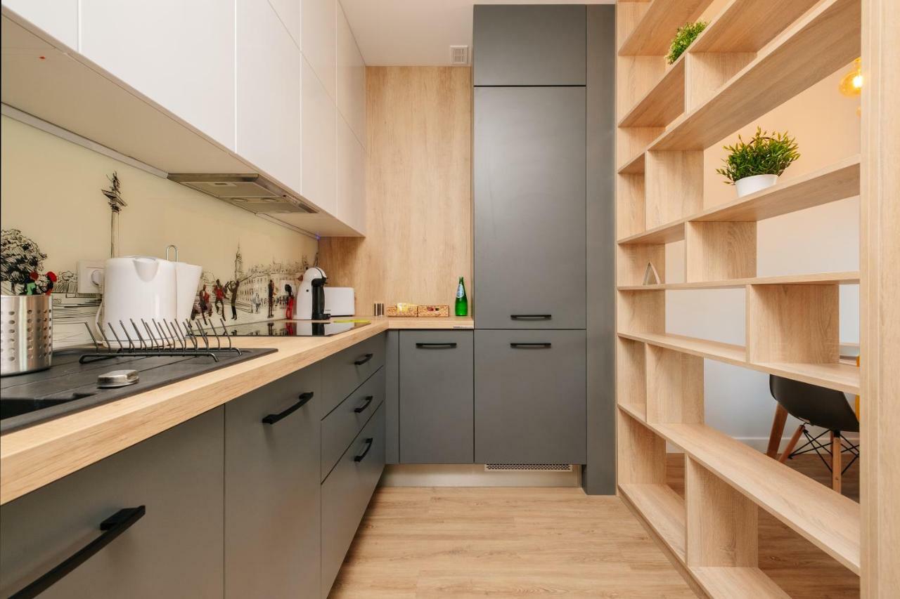 Stare Bielany 2-Bedroom Apartment Varşova Dış mekan fotoğraf
