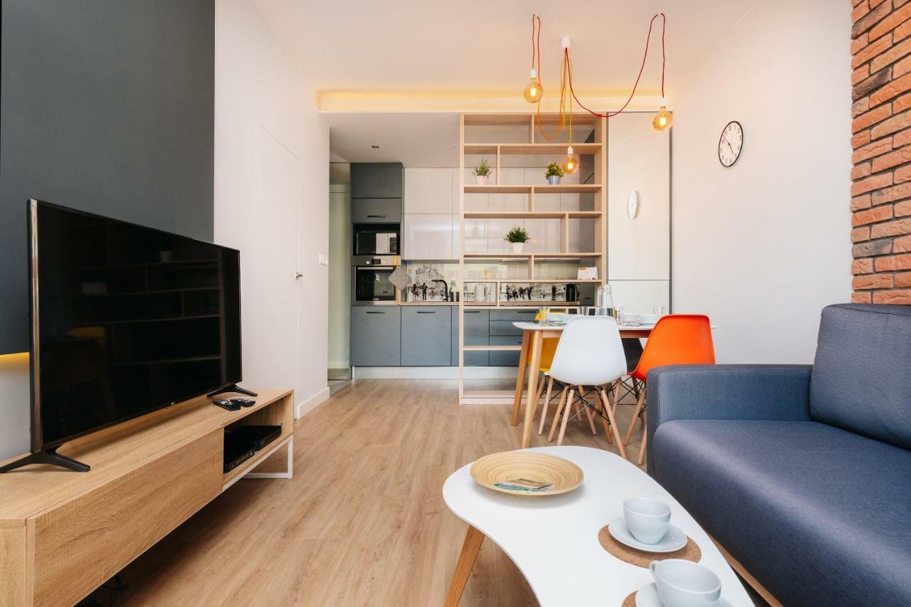 Stare Bielany 2-Bedroom Apartment Varşova Dış mekan fotoğraf